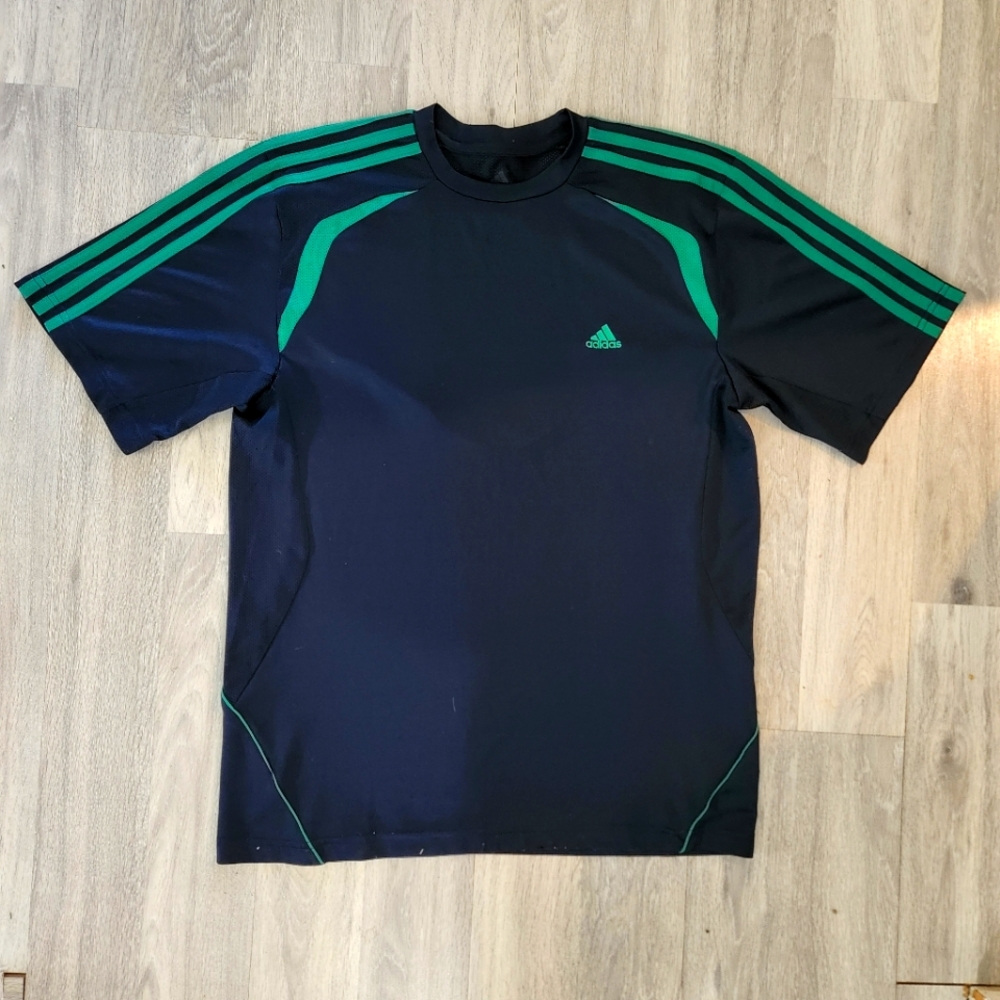 Adidas sport t shirt | Size Medium